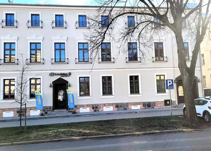 Jaracza 28/17 Apartament Słupsk